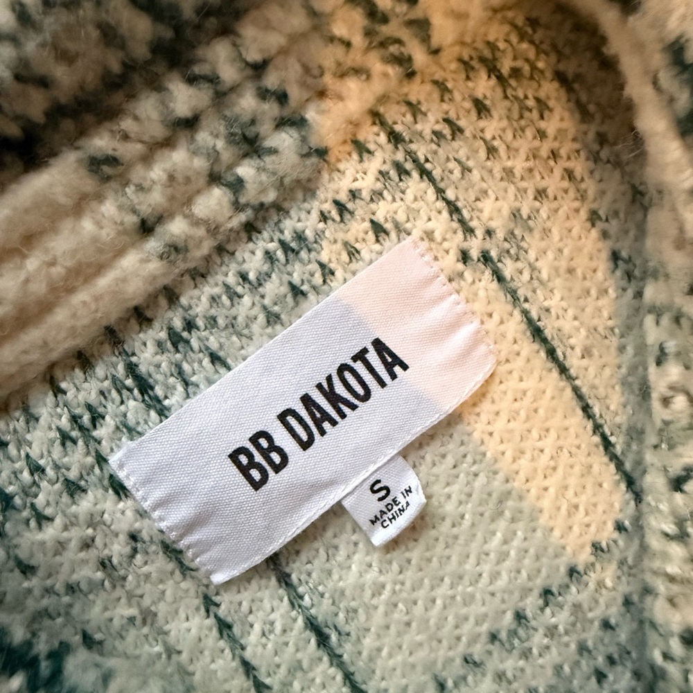 BB Dakota Shaket